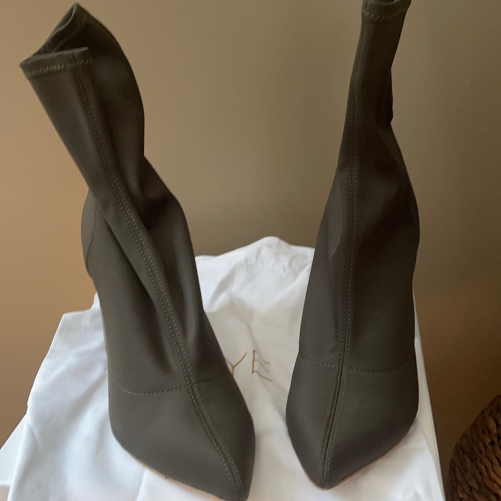 Color Juniper Style Fable